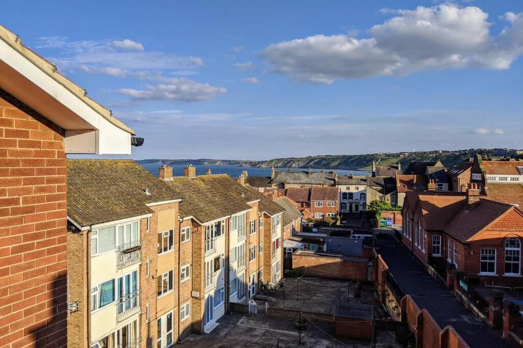 Vila 200 Year Old Large Townhouse With Sea Views Scarborough Exteriér fotografie