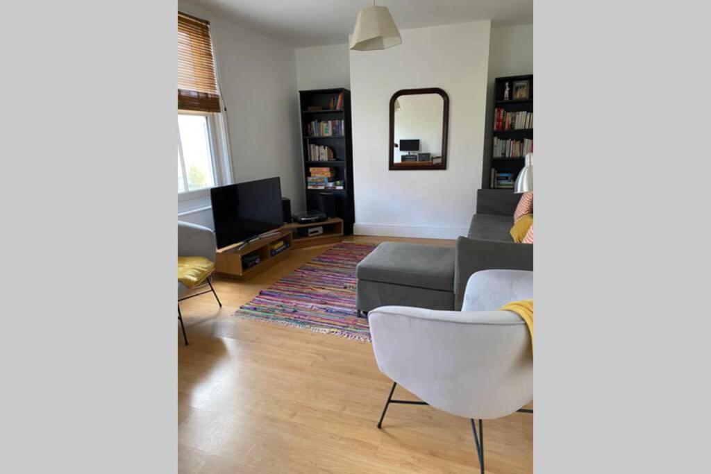 Vila 200 Year Old Large Townhouse With Sea Views Scarborough Exteriér fotografie